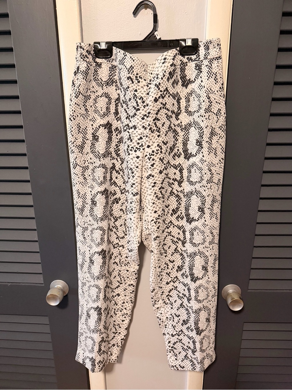 J. Crew Black & White Snake Print Cropped Pants